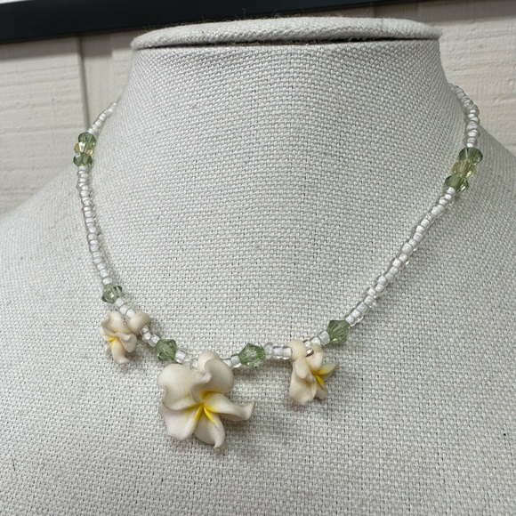 Group of 6 beach theme necklaces - Picture 4 of 8